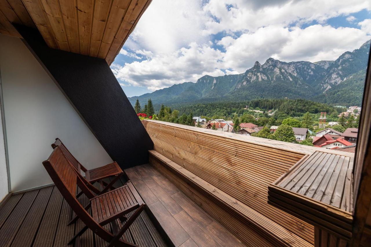 Casa Freya Hotell Buşteni Exteriör bild